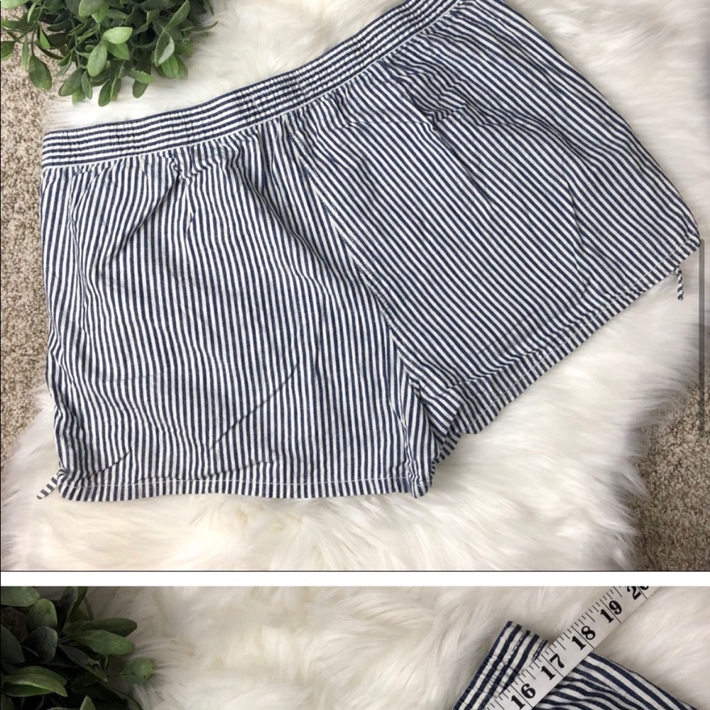 MADEWELL PULL-ON SIDE-TIE SHORTS - CHAMBRAY BLUE WHITE STRIPE - Picture 6 of 8